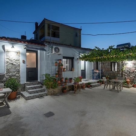 Ρίζες - Rizes Apartment Repanidhion Exterior photo