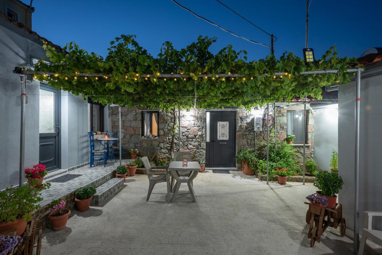 Ρίζες - Rizes Apartment Repanidhion Exterior photo